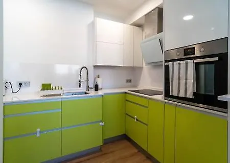 Araba-berri Apartment *